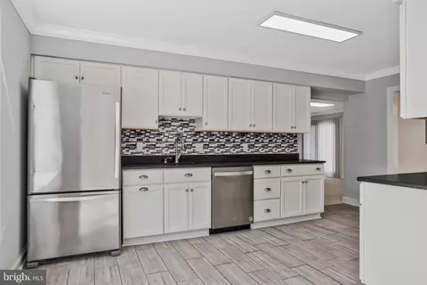 Kitchen - 223 Manning Rd E, Accokeek, MD 20607 photo 3 of 5