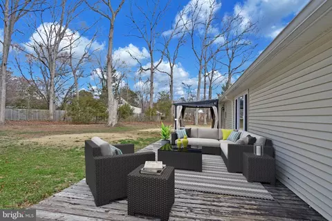 Exterior - 223 Manning Rd E, Accokeek, MD 20607 photo 3 of 5