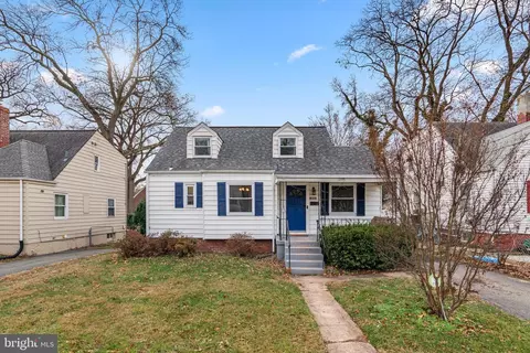 3919 Oliver St, Hyattsville, MD 20782