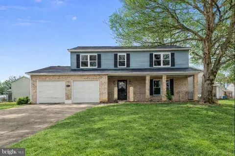 805 Darien Pl, Marlboro, MD 20774