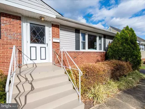 1009 Turney Ave, Laurel, MD 20707 photo 3
