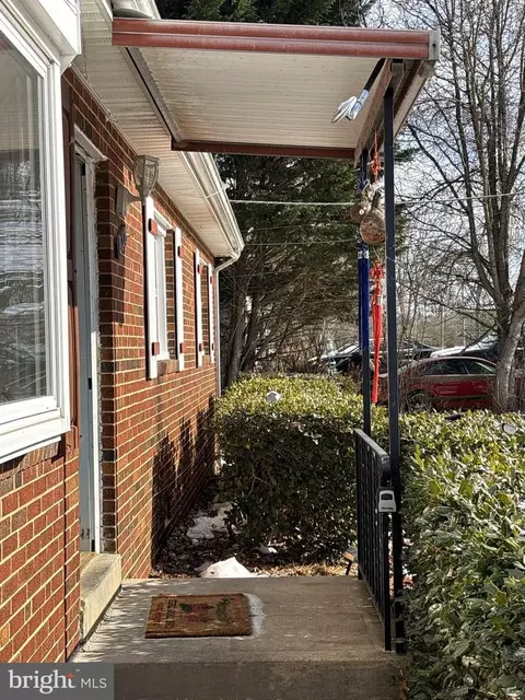 Exterior - 8108 Sonar Rd, Clinton, MD 20735 photo 2 of 3
