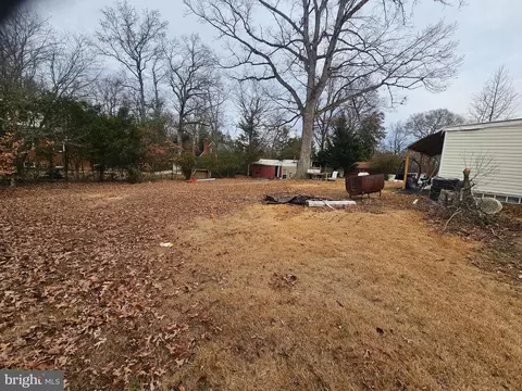 Exterior - 8108 Sonar Rd, Clinton, MD 20735 photo 3 of 3