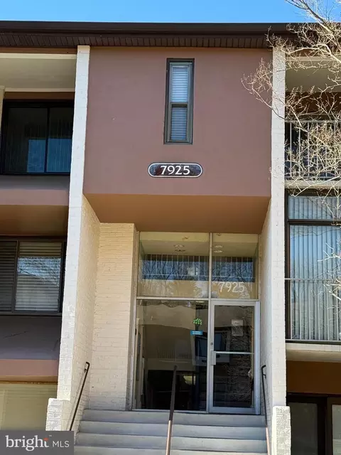 7925 Mandan Rd #204, Greenbelt, MD 20770