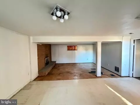 Living - 9011 Good Luck Rd, Lanham, MD 20706 photo 4 of 4