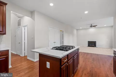 Entry Way - 7604 Finglas Ct, Laurel, MD 20707 photo 1 of 4