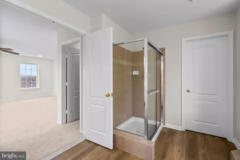 Entry Way - 7604 Finglas Ct, Laurel, MD 20707 photo 3 of 4