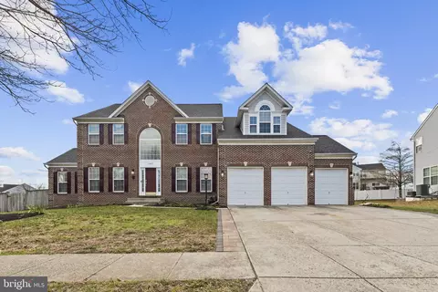 12607 Wallace Ln, Marlboro, MD 20772