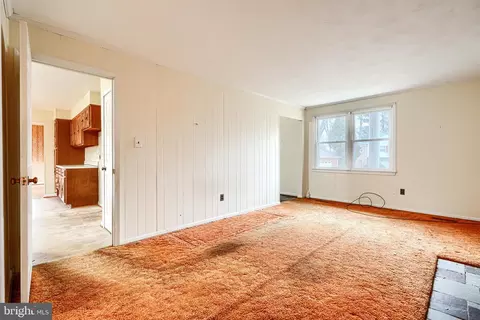 Living - 3604 Earlston Ct, Bowie, MD 20721 photo 4 of 7