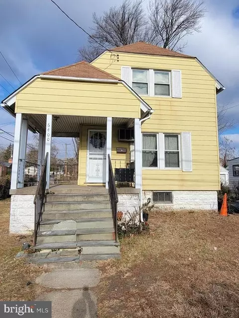 6400 Halleck St, District Heights, MD 20747