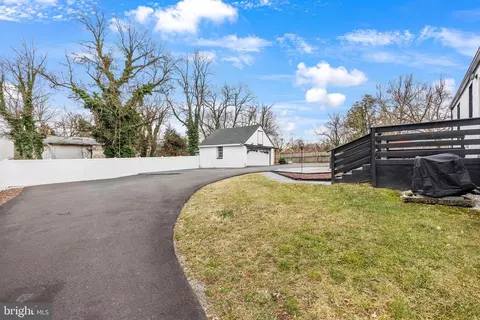 2410 Ritchie Rd, District Heights, MD 20747 photo 41