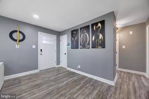 2410 Ritchie Rd, District Heights, MD 20747 photo 6