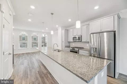 4785 Cherokee St, College Park, MD 20740