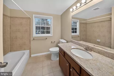 Bath - 12703 Cedarbrook Ln, Laurel, MD 20708 photo 3 of 3