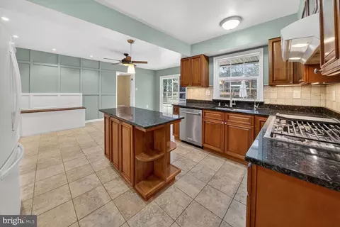Kitchen - 12703 Cedarbrook Ln, Laurel, MD 20708 photo 1 of 4