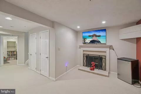 8500 Biscayne Ct, Marlboro, MD 20772 photo 24