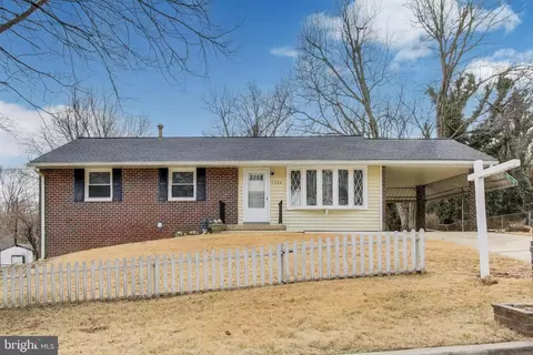 7719 Beechnut Rd, Capitol Heights, MD 20743