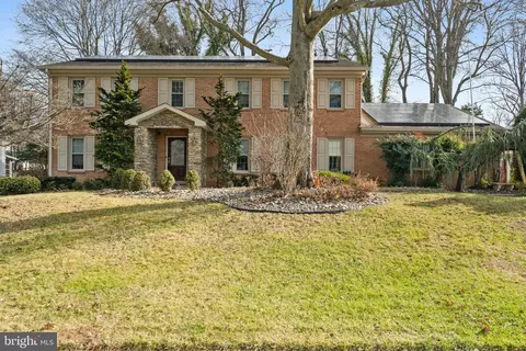 12304 Harbour Cir, Fort Washington, MD 20744
