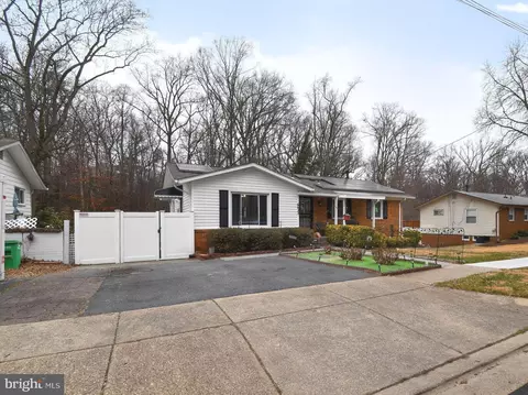 6822 Nashville Rd, Lanham, MD 20706