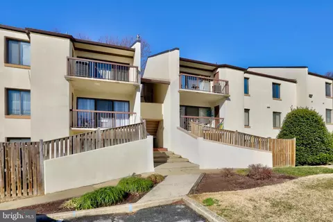 10118 Campus Way S #202-7B, Marlboro, MD 20774