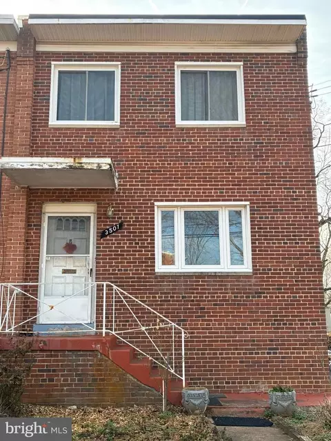 3501 Madison Pl, Hyattsville, MD 20782