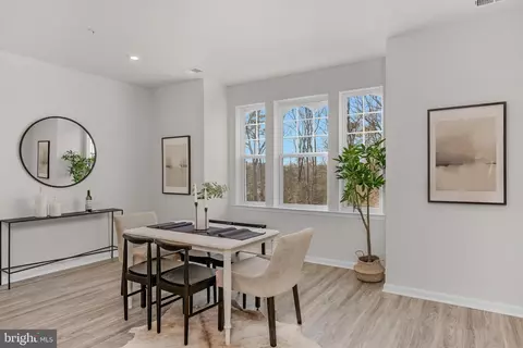 Dining - 10439 John Glenn St, Lanham, MD 20706 photo 2 of 2