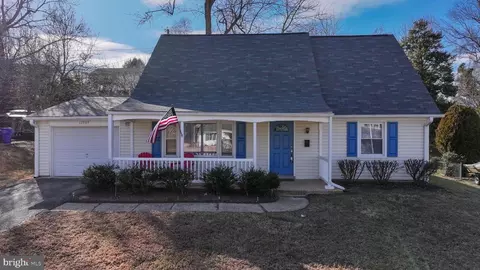 12809 Kemper Ln, Bowie, MD 20715