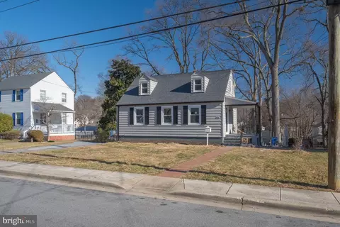 4211 72nd Ave, Hyattsville, MD 20784