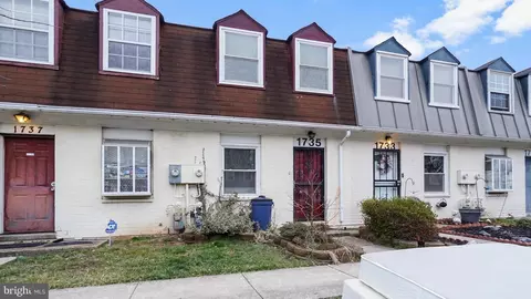 1735 Village Green Dr #Z-44, Landover, MD 20785