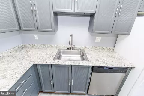 7206 Lost Spring Ct #7206, Lanham, MD 20706 photo 12