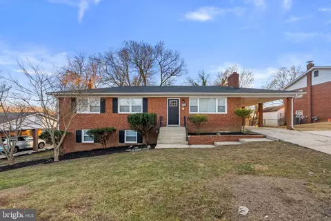 6917 Crafton Ln, Clinton, MD 20735