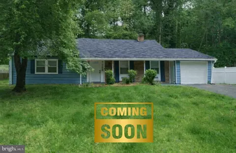 9707 Muirfield Dr, Marlboro, MD 20772