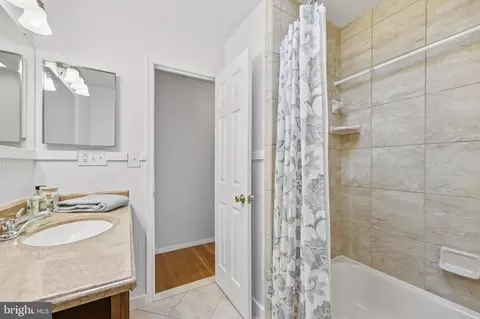 Bath - 6304 Forest Mill Ln, Laurel, MD 20707 photo 3 of 4