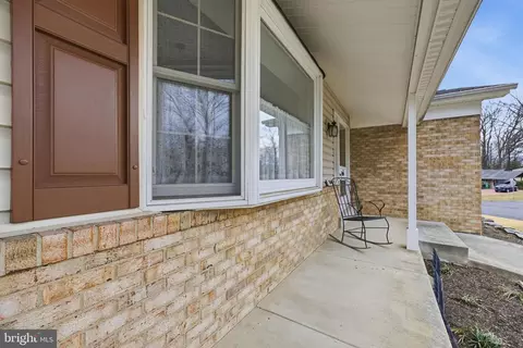 Exterior - 6304 Forest Mill Ln, Laurel, MD 20707 photo 6 of 6