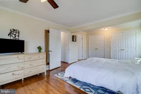Bedroom - 6905 E Clinton St, Clinton, MD 20735 photo 3 of 6