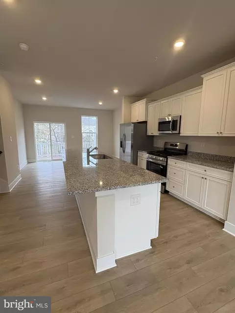 7450 Cornerstone Way, Laurel, MD 20707 photo 3