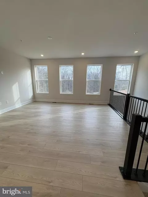 7450 Cornerstone Way, Laurel, MD 20707 photo 5