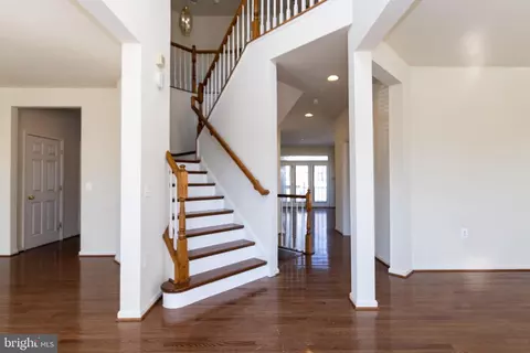 Entry Way - 9814 Traver St, Bowie, MD 20721 photo 1 of 16