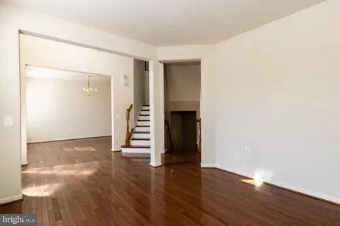 Living - 9814 Traver St, Bowie, MD 20721 photo 3 of 12