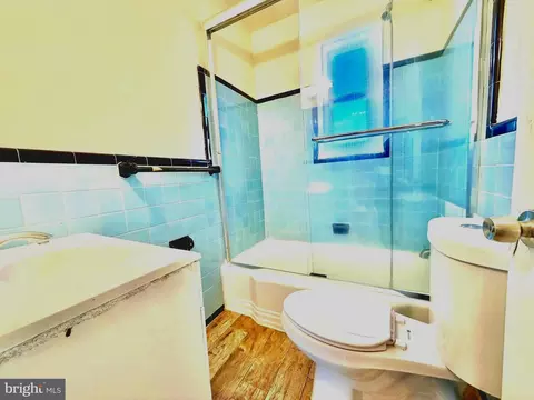 Bath - 8404 12th Ave, Silver Spring, MD 20903 photo 1 of 2