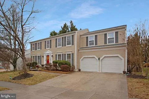 5415 Lakeford Ln, Bowie, MD 20720