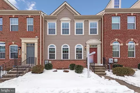 606 Chance Pl, Capitol Heights, MD 20743