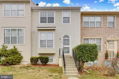 3411 Wood Creek Dr, Suitland, MD 20746