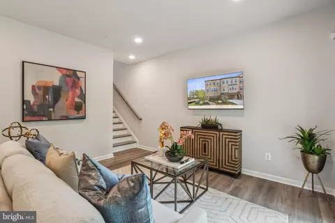 Entry Way - 7023 Gladebrook Rd, Brandywine, MD 20613 photo 13 of 14