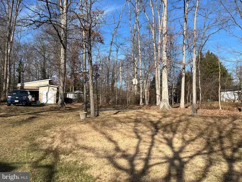 Exterior - 7018 Redmiles Rd, Laurel, MD 20707 photo 3 of 3
