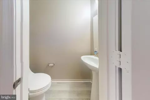 Entry Way - 10789 Kitchener Ct, Bowie, MD 20721 photo 1 of 2