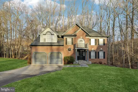 8826 Creekway Dr, Clinton, MD 20735