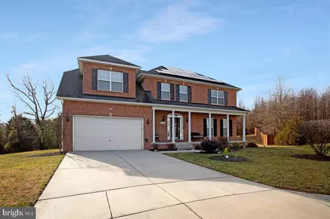 5911 Kaveh Ct, Marlboro, MD 20772