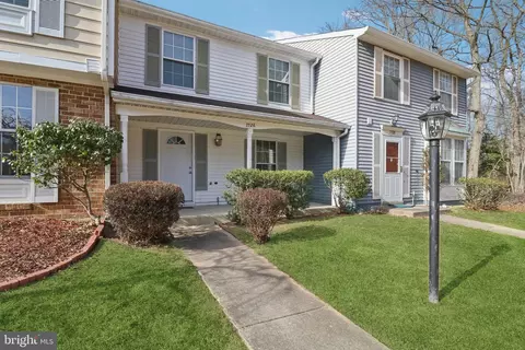 7726 Mandan Rd, Greenbelt, MD 20770