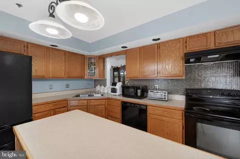 Kitchen - 9303 Ispahan Loop, Laurel, MD 20708 photo 1 of 2
